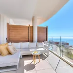 Charming With Ocean View Apartament Fuengirola